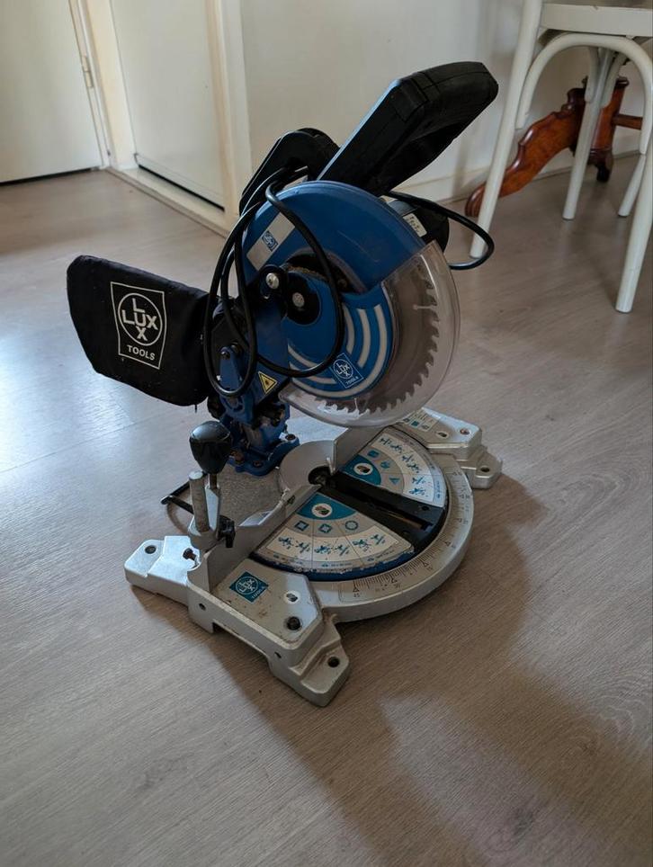 Lux Tools Afkortzaag - Goed Werkend!, Doe-het-zelf en Verbouw, Gereedschap | Zaagmachines, Gebruikt, Ophalen