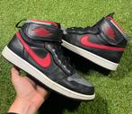 Nike air jordan 1 mid maat 43, Zwart, Ophalen of Verzenden, Sneakers of Gympen, Gedragen