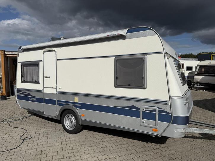 Fendt Saphir 470 TFB bouwjaar 2003 met voortent en luifel, Caravans en Kamperen, Caravans, Bedrijf, tot en met 4, 1000 - 1250 kg
