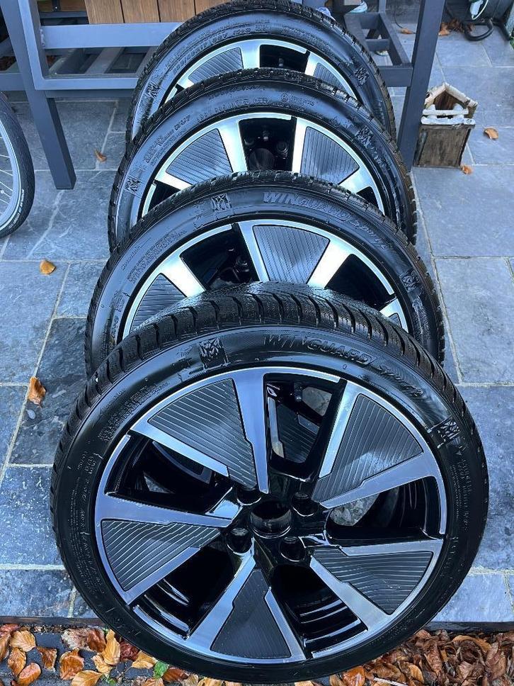 Velgen met winterbanden CAMDEN/SHAW 17" Peugeot (e-)208, Auto-onderdelen, Banden en Velgen, Velg(en), Winterbanden, 17 inch, 205 mm