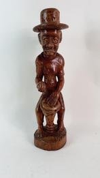 Afrikaans beeld, man met trommel djembe. 4C6, Antiek en Kunst, Ophalen of Verzenden