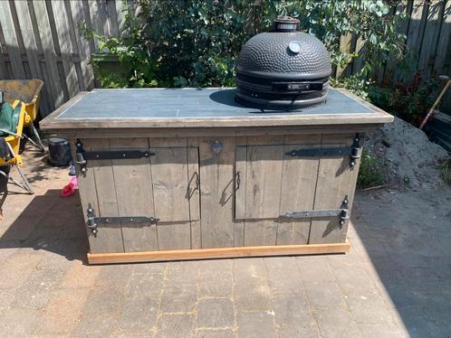 Mooie buitenkeuken op wielen voor kamado, Tuin en Terras, Buitenkeukens, Zo goed als nieuw, Ophalen of Verzenden
