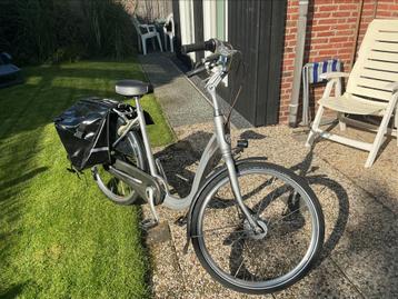 Mooie stabiele Sparta fiets met lage instap. beschikbaar voor biedingen