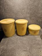 Tupperware  voorraadbussen, Huis en Inrichting, Keuken | Tupperware, Ophalen of Verzenden, Geel, Bus of Trommel