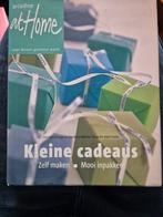 Ariadne at Home - Kleine Cadeaus, Gelezen, Liezel Norval-Kruger, Tina-Marie Malherbe, Ophalen of Verzenden, Scrapbooking en Knutselen