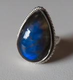 Koopje! Zilveren ring (no 65) labradoriet peervorm, incl ver, Verzenden, Met edelsteen, Dame, Zilver