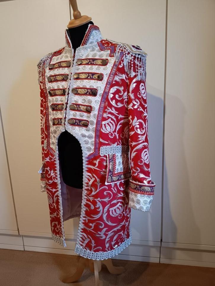 Carnavalsjas XL bling lakei markies nieuw handgemaakt, Kleding | Heren, Carnavalskleding en Feestkleding, Nieuw, Kleding, Carnaval