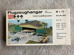 HMB Houten Vliegtuighangar Modelbouwdoos, Overige merken, 1:50 of kleiner, Overige typen, Nieuw