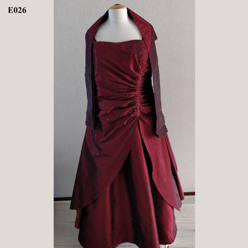 Bordeaux kleurige Avondjapon, Kleding | Dames, Jurken, Zo goed als nieuw, Maat 46/48 (XL) of groter, Rood, Onder de knie, Ophalen of Verzenden