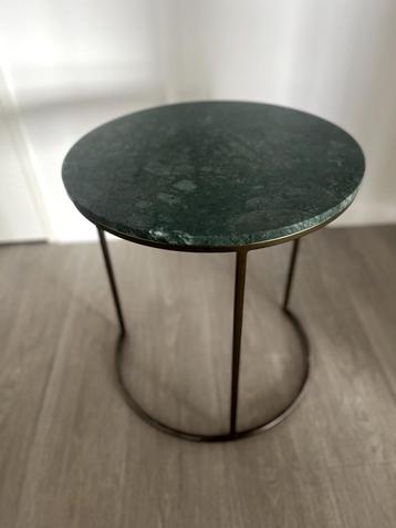 Ronde bijzettafel met blad in groen marmer beschikbaar voor biedingen