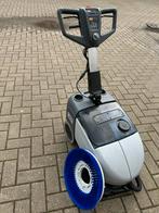 Schrobmachine Nilfisk SC 351, Ophalen of Verzenden, Zo goed als nieuw