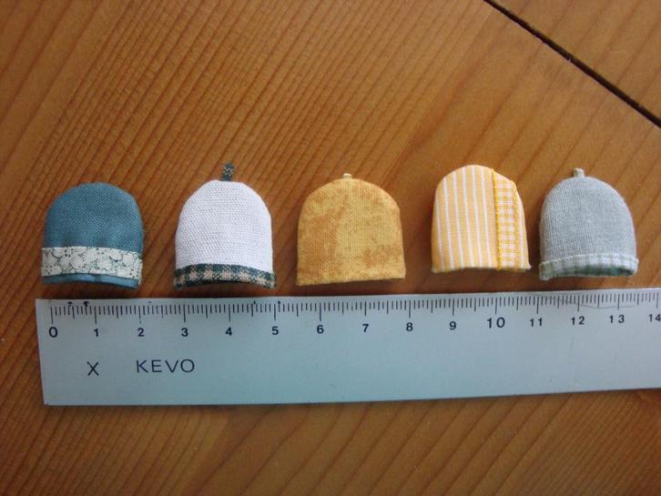 Theemuts poppenhuis verschillende dessins theemuts 1:12, Verzamelen, Poppenhuizen en Toebehoren, Nieuw, Gebruiksvoorwerp, Ophalen of Verzenden