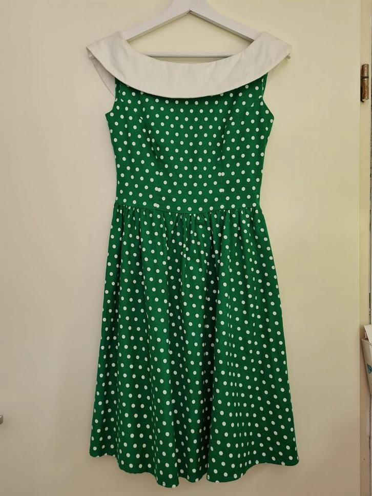 Dolly Dotty Jurk - Groen met Witte Stippen, Kleding | Dames, Jurken, Zo goed als nieuw, Maat 36 (S), Groen, Knielengte, Ophalen of Verzenden