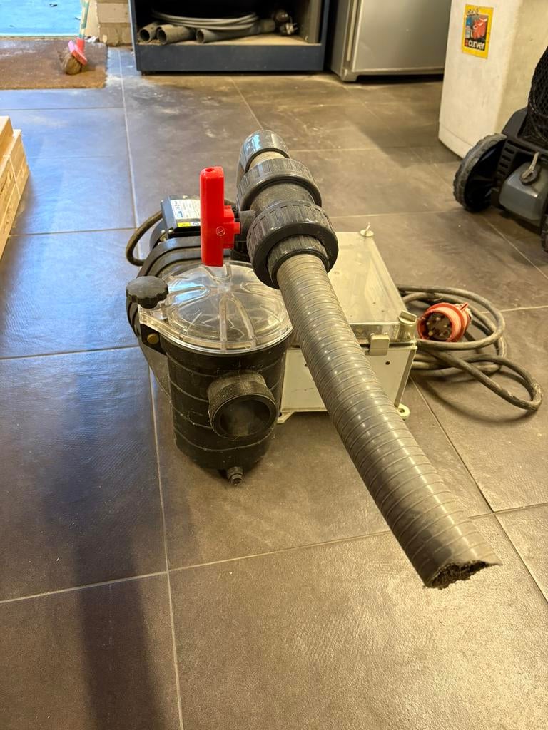 Zwembadpomp, Tuin en Terras, Zwembaden, Ophalen, Gebruikt, Minder dan 80 cm, Overige typen