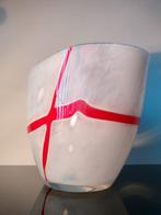 Vaas Opaline Pontil Wit Rood Kruis Lijnen Ovaal 1990, Antiek en Kunst, Antiek | Glas en Kristal, Ophalen of Verzenden