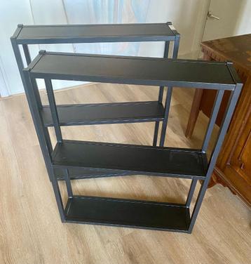 2 Enhet Bovenkastjes van IKEA 