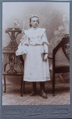 Carte de Visite C2 - Communie meisje, Verzamelen, Gebruikt, Verzenden, Foto, Voor 1940