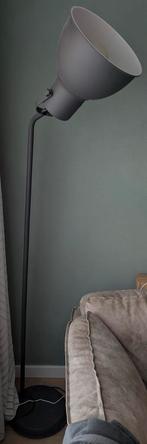 Ikea Hektar stalamp, Huis en Inrichting, Lampen | Vloerlampen, Ophalen, Zo goed als nieuw, 150 tot 200 cm