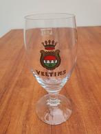 Veltins bierglas op voet, Verzamelen, Biermerken, Ophalen of Verzenden, Zo goed als nieuw, Glas of Glazen
