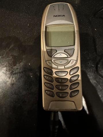 Nokia mobiele telefoon type 6310 I zie tekst