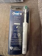 Oral b vitale pro, Tandenborstel, Ophalen of Verzenden, Zo goed als nieuw