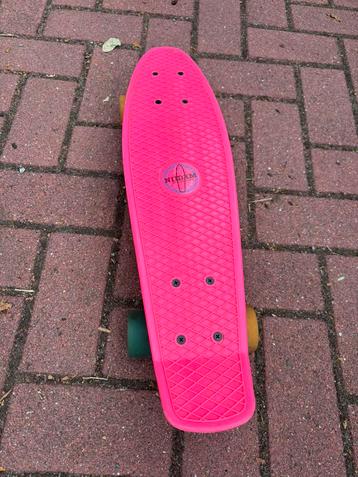 Skateboard nijdam beschikbaar voor biedingen