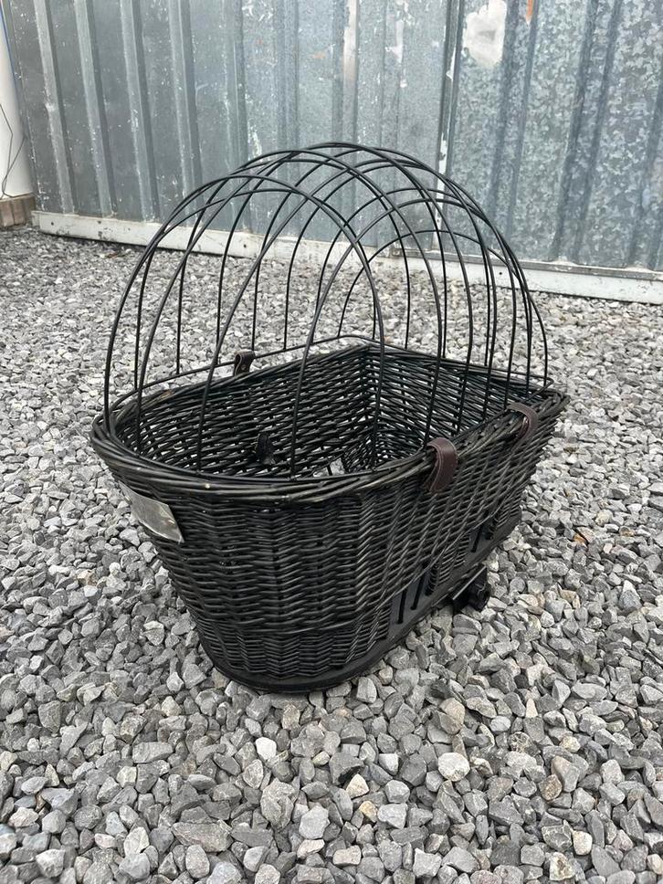 Rieten hondenfietsmand Duvo+ voor achterop bagagedragen, Fietsen en Brommers, Fietsaccessoires | Fietsmanden, Zo goed als nieuw