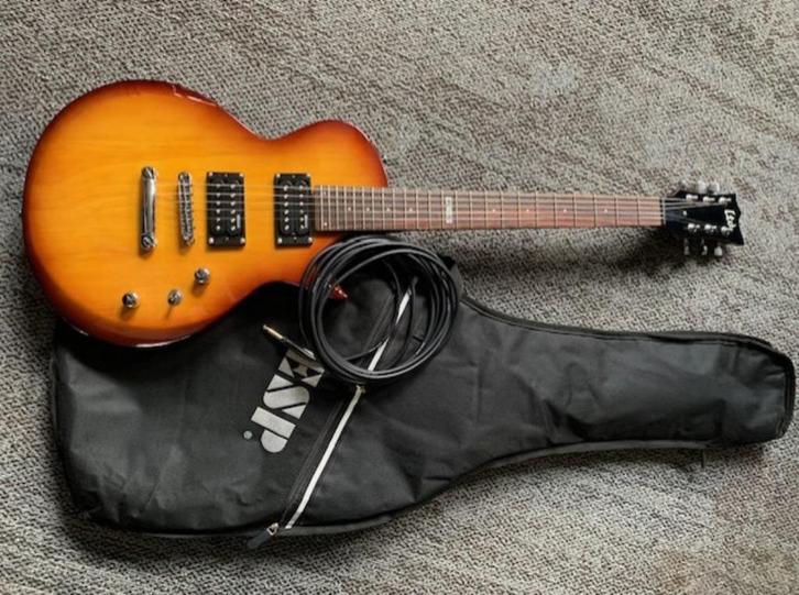 Gitaar ESP LTD EC-10 Gitaar met Marshall Versterker, Muziek en Instrumenten, Snaarinstrumenten | Gitaren | Elektrisch, Zo goed als nieuw