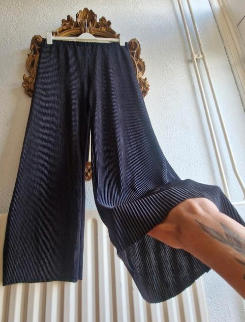 Rimini zwart zacht luchtige ribstof wijde broek met elastiek, Kleding | Dames, Grote Maten, Zo goed als nieuw, Broek of Spijkerbroek
