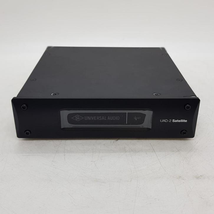 Universal Audio UAD-2 Satellite USB Quad Core - In Goede Sta, Muziek en Instrumenten, Midi-apparatuur, Zo goed als nieuw