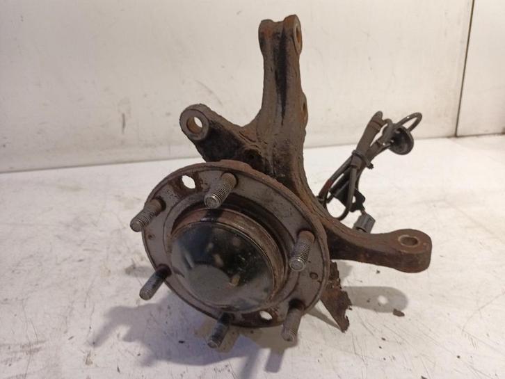 Wielnaaf rechts voor Hyundai H 300, Auto-onderdelen, Ophanging en Onderstel, Gebruikt, Herkomst onderdeel bekend, 12 maanden garantie