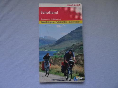 Schotland ; anwb actief reisgids, Boeken, Reisgidsen, Zo goed als nieuw, Fiets- of Wandelgids, Europa, ANWB, Ophalen of Verzenden