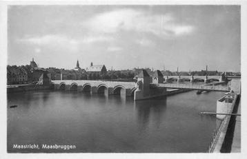 (377-589-017) Maastricht Maasbruggen beschikbaar voor biedingen