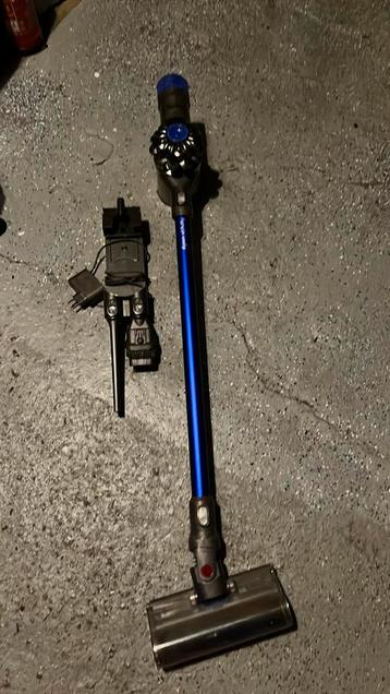 Dyson V6 fluffy niet werkend beschikbaar voor biedingen