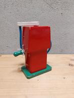 Vintage BRIO houten benzinepomp - Made in Sweden, Ophalen of Verzenden, Gebruikt, Overige typen, Met wieltjes