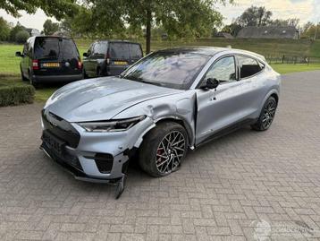 Ford Mustang Mach-e Mach-E4X GT / 98 kWh / Panorama / Automa beschikbaar voor biedingen