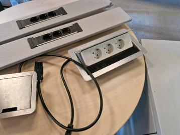 2x fliptop + 2x inbouw stekkerblok ( AH Meyer beschikbaar voor biedingen