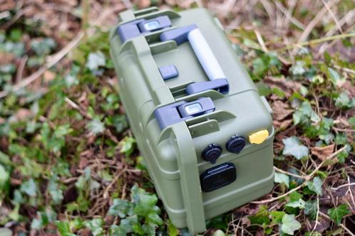 100ah Lithium Outdoorbox incl 20ah lader - NIEUW, Watersport en Boten, Hengelsport | Karpervissen, Zo goed als nieuw, Overige typen