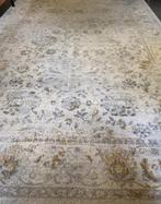 Mooi Vloerkleed 190x300cm - Ecru, Grijs, Mosterd, Huis en Inrichting, Ophalen, Wit, 150 tot 200 cm, 200 cm of meer