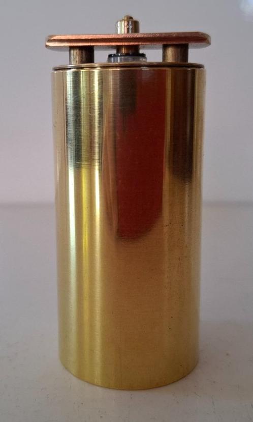 Batterijhouder voor Brillié en Bardon klokken., Antiek en Kunst, Antiek | Klokken, Ophalen of Verzenden