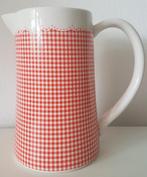 Melk of waterkan in rood-wit (hoogte 19,5 cm), Huis en Inrichting, Keuken | Servies, Ophalen, Keramiek, Overige typen, Zo goed als nieuw