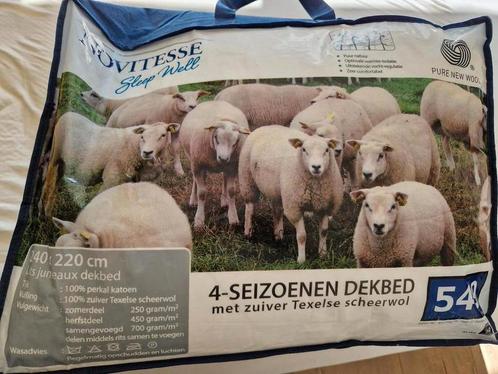 4-Seizoenen Dekbed Novitesse (Texelse scheer wol), Huis en Inrichting, Slaapkamer | Beddengoed, Zo goed als nieuw, Deken of Dekbed