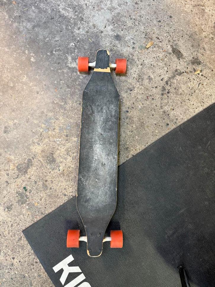 Custom Longboard met BEAR trucks, Sport en Fitness, Skateboarden, Gebruikt, Skateboard, Longboard, Ophalen