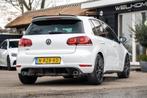 Volkswagen Golf 2.0 GTI Adidas Edition Automaat I Gelimiteer, Auto's, Volkswagen, Euro 5, Gebruikt, 4 cilinders, Leder en Stof