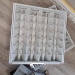 4 TL Bakken voor Systeemplafond, Ophalen, Gebruikt, Metaal, Modern