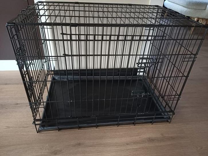Honden bench, Dieren en Toebehoren, Hondenbenches, Zo goed als nieuw, Ophalen
