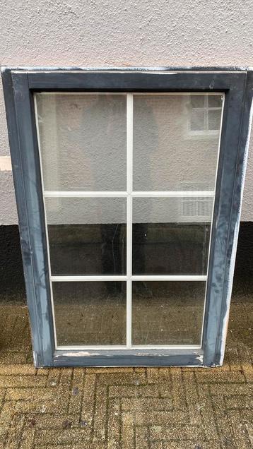 2x Raamkozijn 77 x 112 dubbel glas  beschikbaar voor biedingen