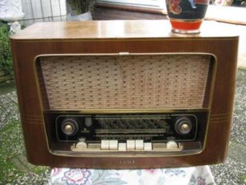 GOED SPELENDE RADIO.MERK KEYZER beschikbaar voor biedingen