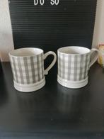 2 BASTION COLLECTION mokken bekers ruitjes motief, Ophalen of Verzenden, Zo goed als nieuw, Overige stijlen, Kop(pen) en/of Schotel(s)