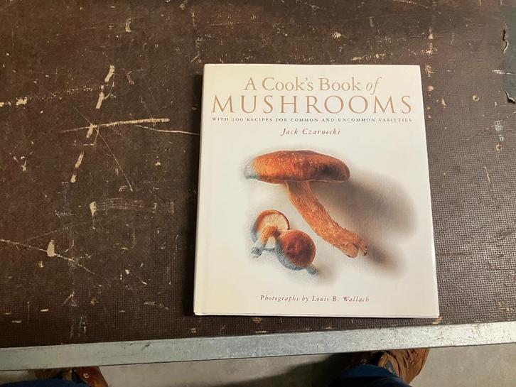 paddenstoel portobello shiitake oesterzwam truffel, Boeken, Kookboeken, Zo goed als nieuw, Ophalen
